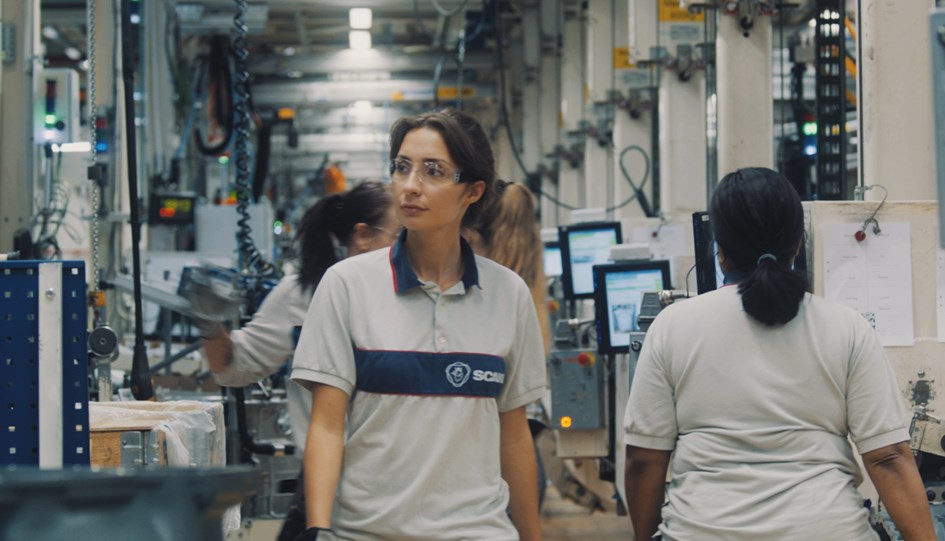 Herofilmsbild Kvinna Scania